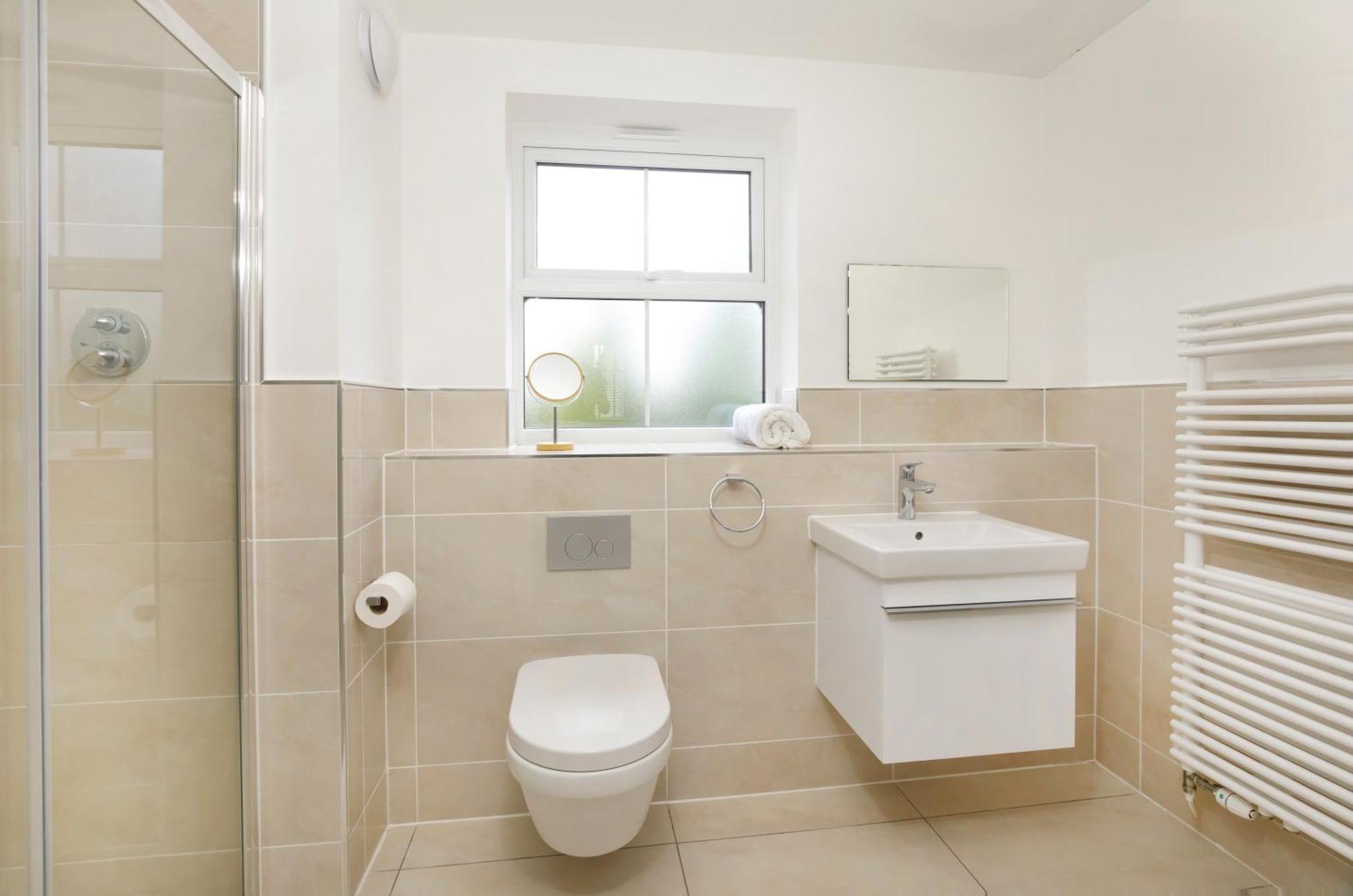 Mount Vale 4 Bedroom Luxury Home & Free Parking ยอร์ค ภายนอก รูปภาพ